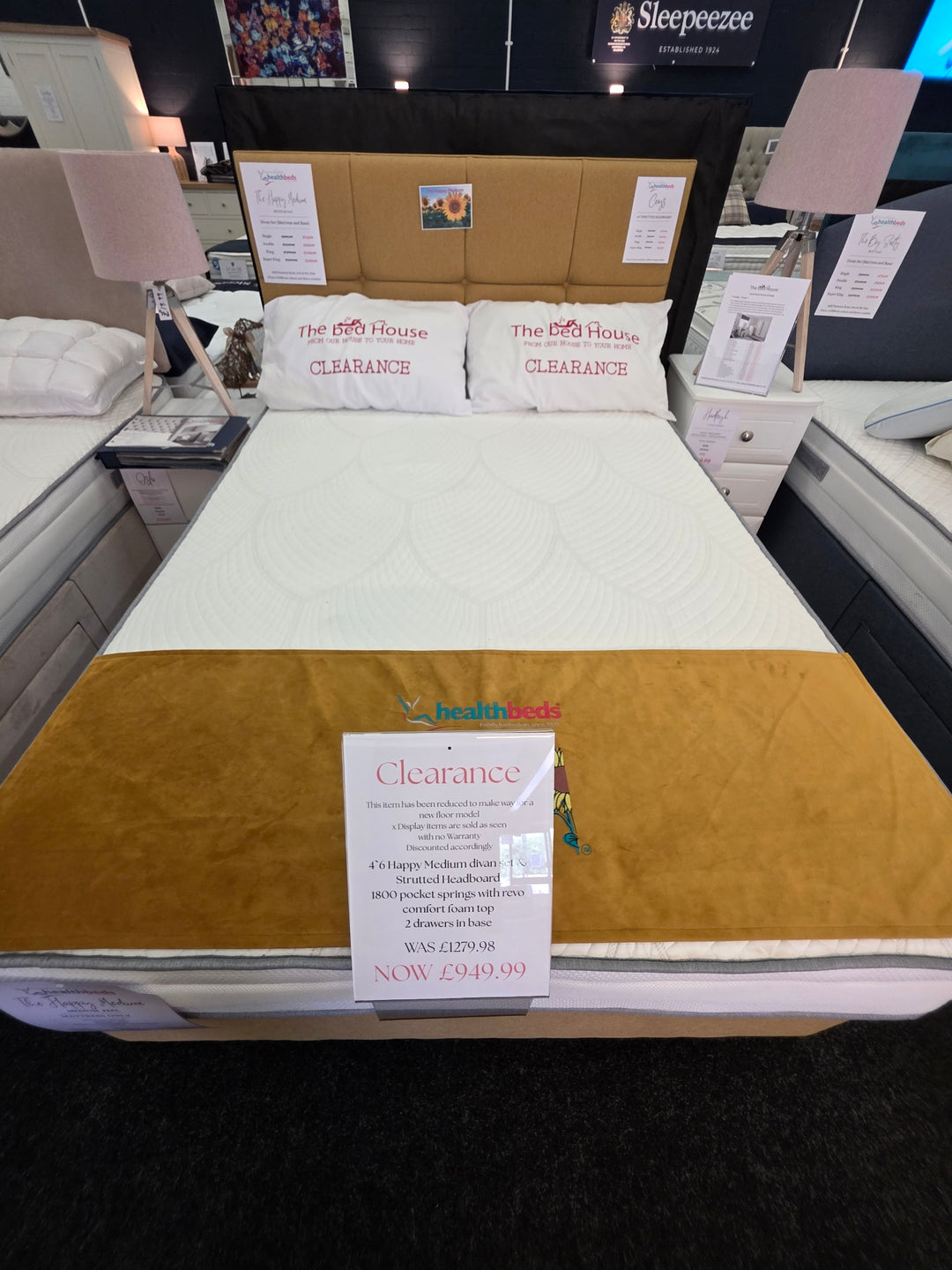 4'6 Happy Medium divan set