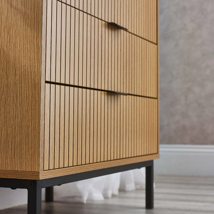 Sia 3 Drawer Chest