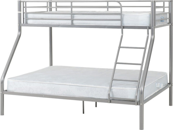 Tandi Metal Triple Sleeper