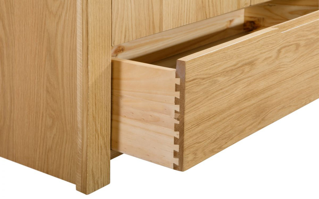 Curve 3 Drawer Chest - The Bed House