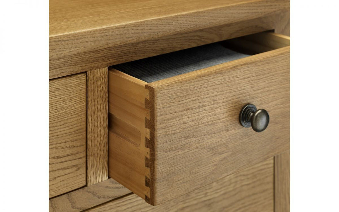 Marlborough Oak 1 Drawer Bedside - The Bed House